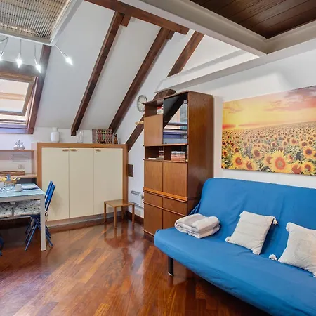 Lovely Loft شقة سانريمو